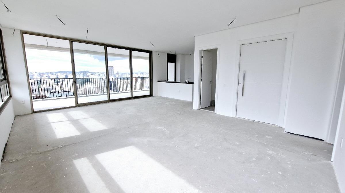 Apartamento —