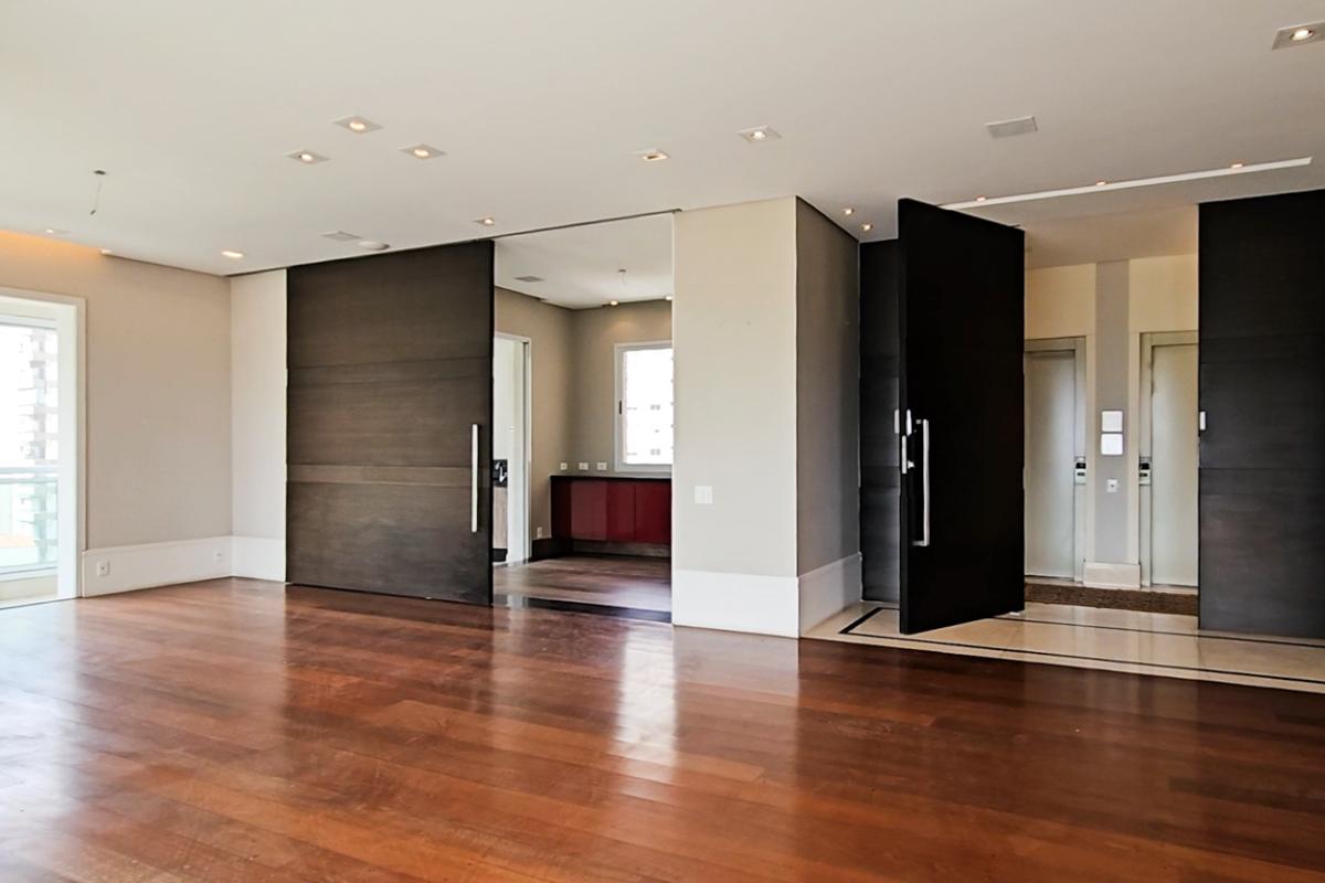 Apartamento —