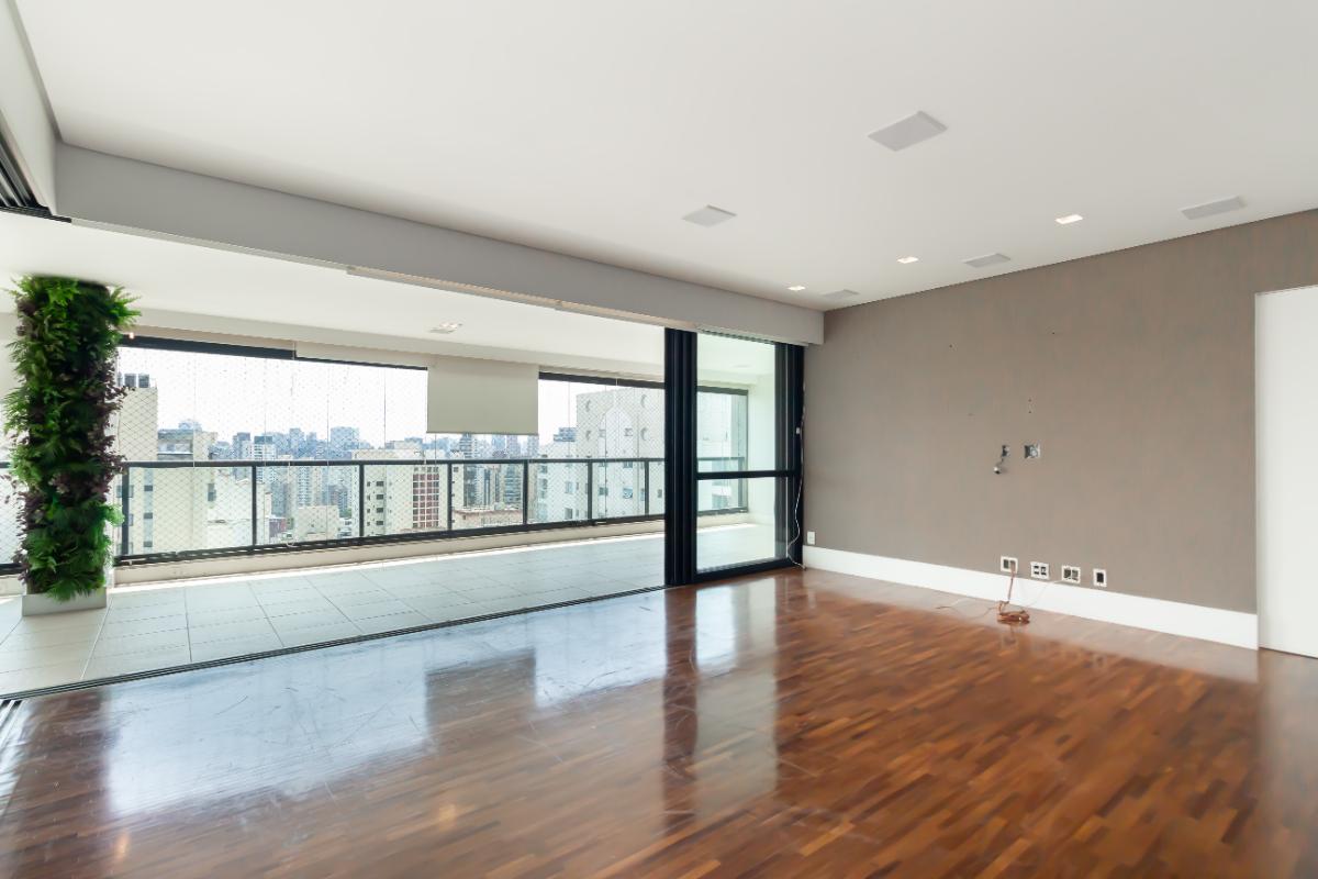 Apartamento —