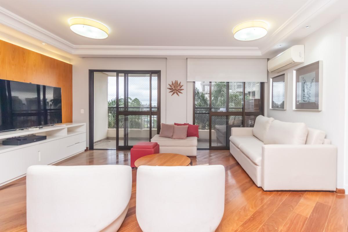 Apartamento —