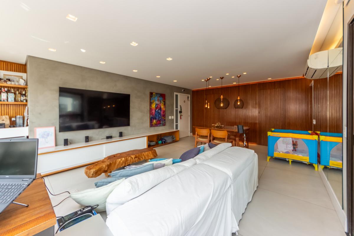 Apartamento —