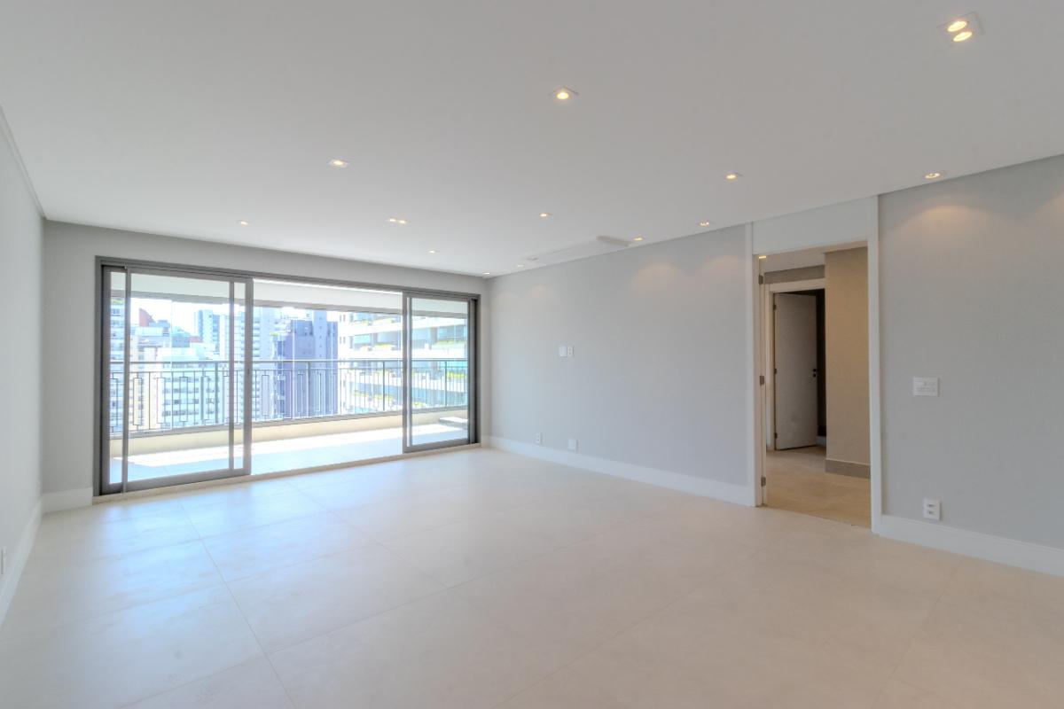 Apartamento —