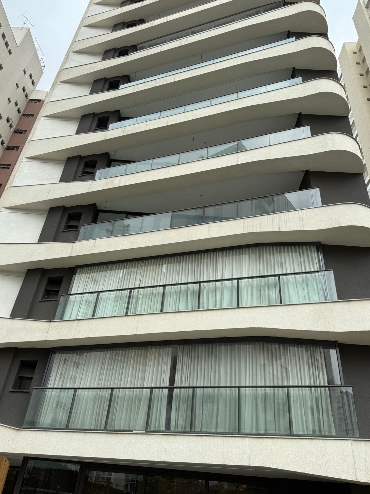Apartamento —